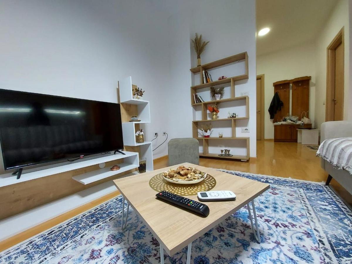 Cafi Apartments Τίρανα Εξωτερικό φωτογραφία