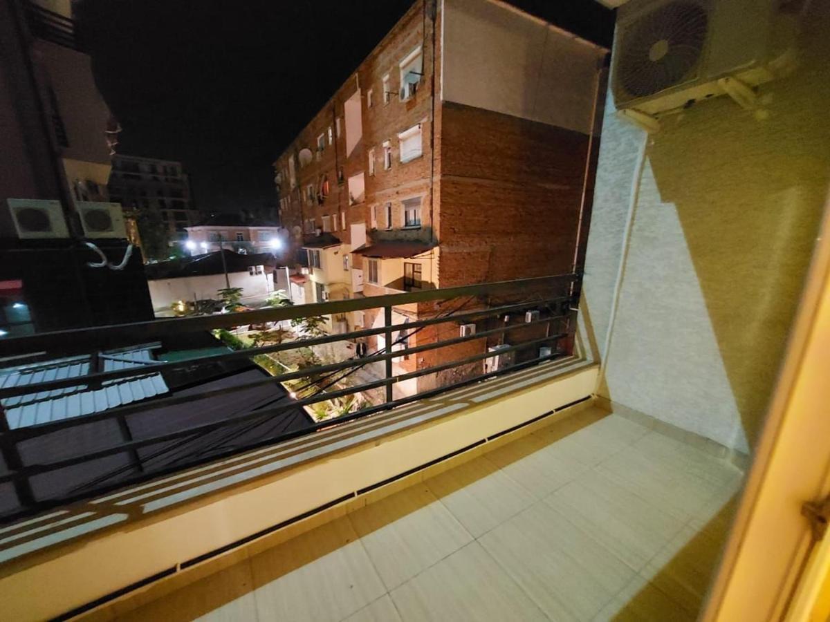 Cafi Apartments Τίρανα Εξωτερικό φωτογραφία
